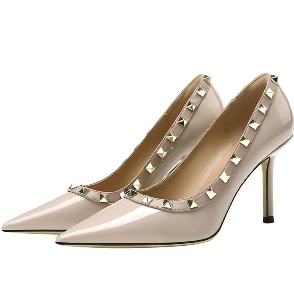 1c766ee7-cea8-4a02-9386-2c3e5bc898e7-Max