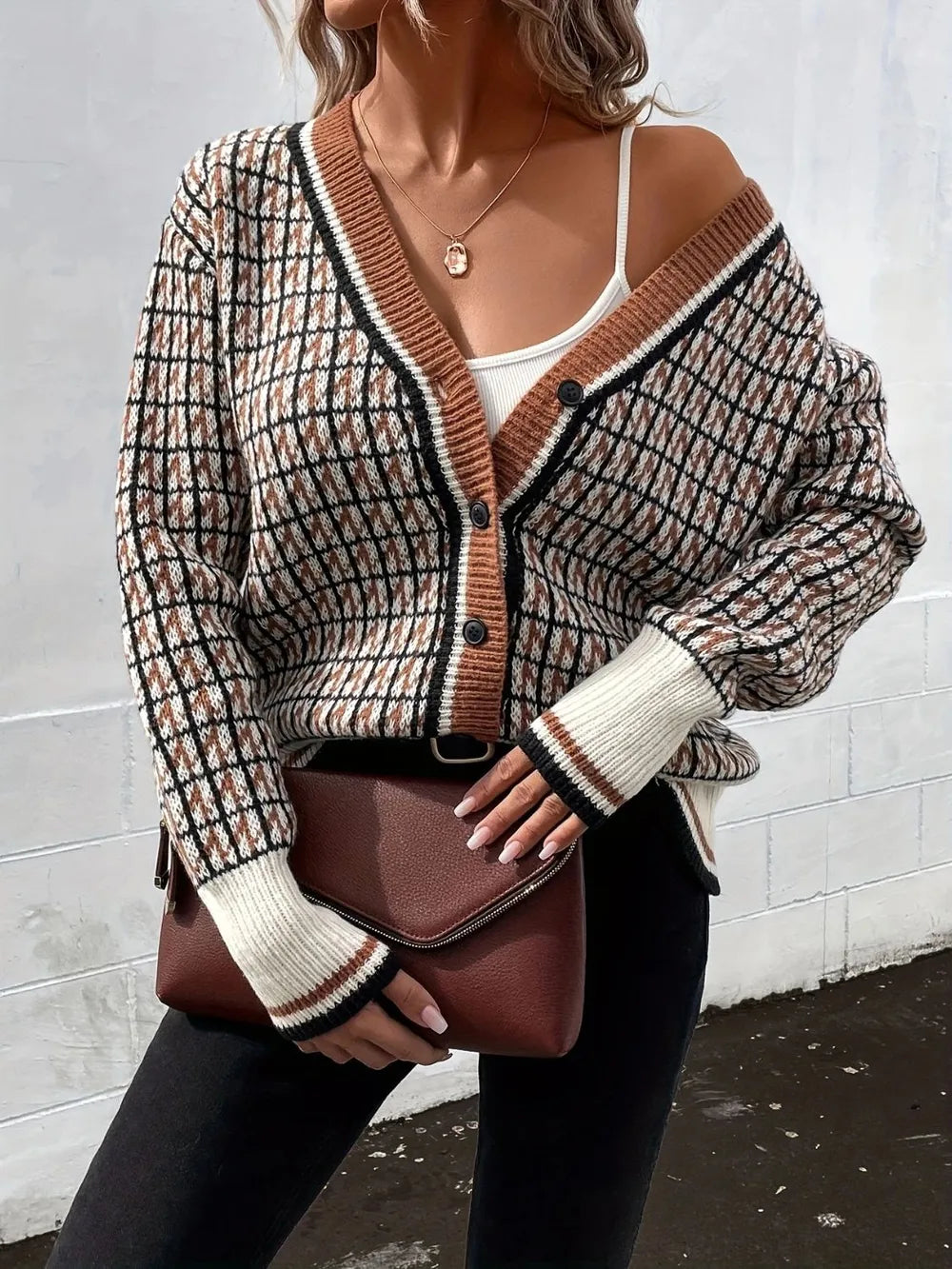 2155e45f-ed1e-49ad-a510-916d8a310686-Max